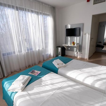 Zamardi Tok Otel Dış mekan fotoğraf